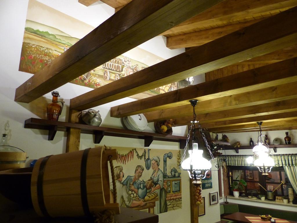 弗雷德岑米特艾格纳弗莱斯彻雷酒店 Artern 外观 照片
